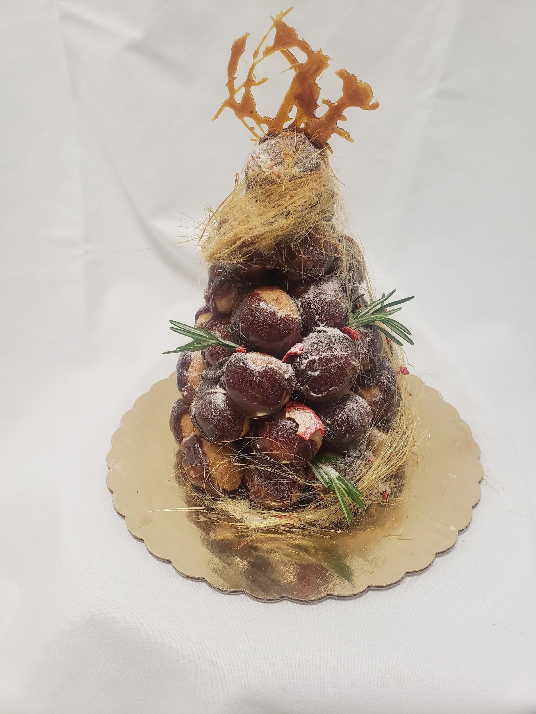 Croquembouche